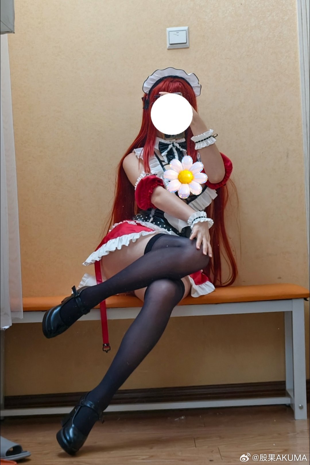 cosplay[超话] 小红帽拉毗女仆服装屈臣氏涞觅袜涞觅暗金筒袜点亮你的次元图