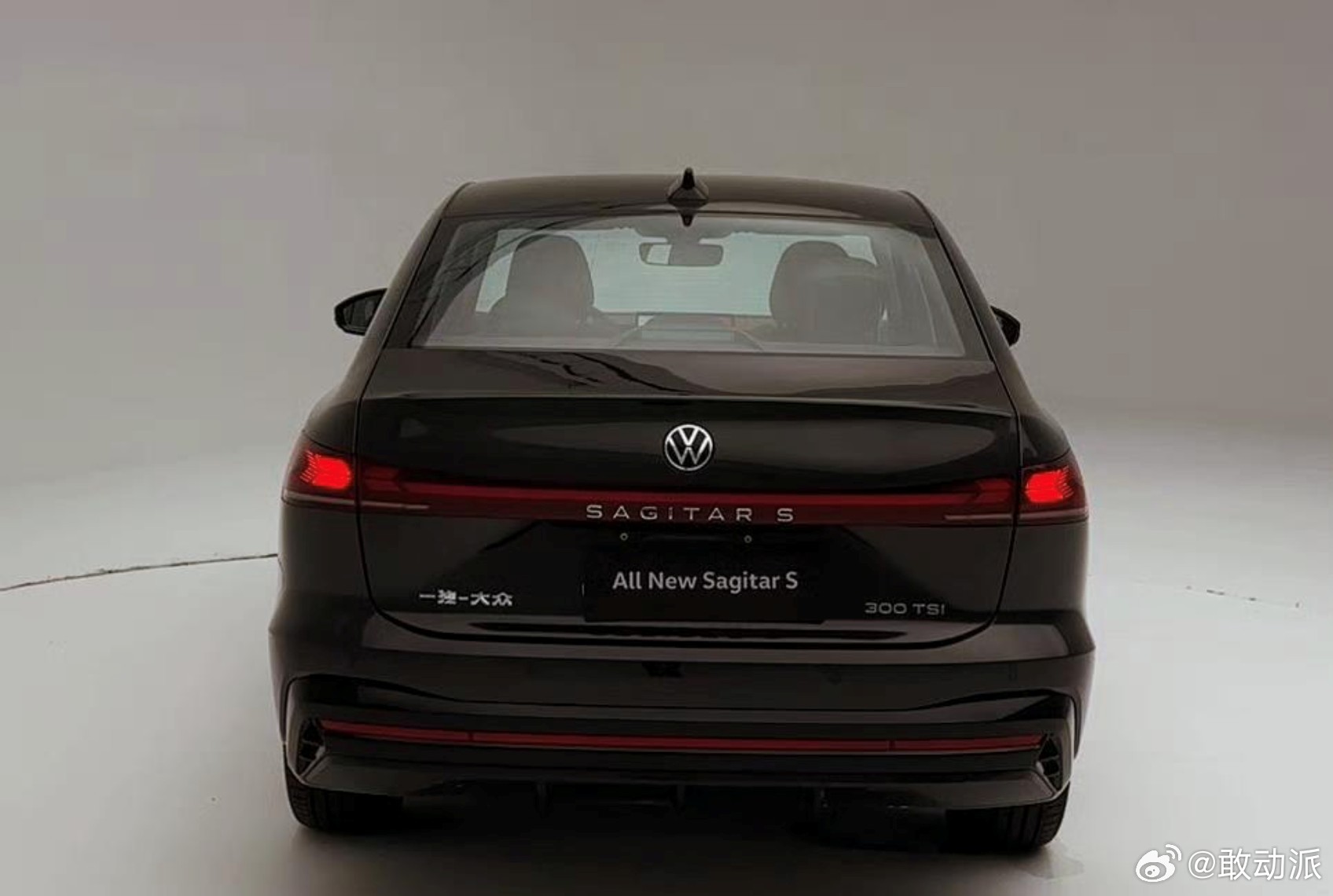 3月31日，一汽-大众速腾S 正式上市，指导价7.98万-10万元左右，精准填补