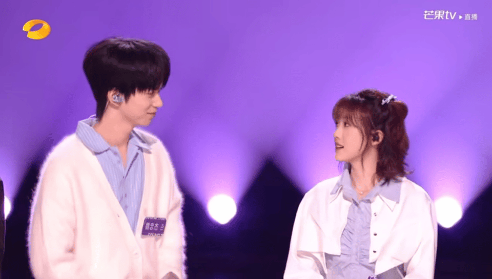 声鸣远扬最甜舞台！魏忠杰许嘉芸合作《友情卡片》，那姐认证恋人未满，这对组合太好嗑