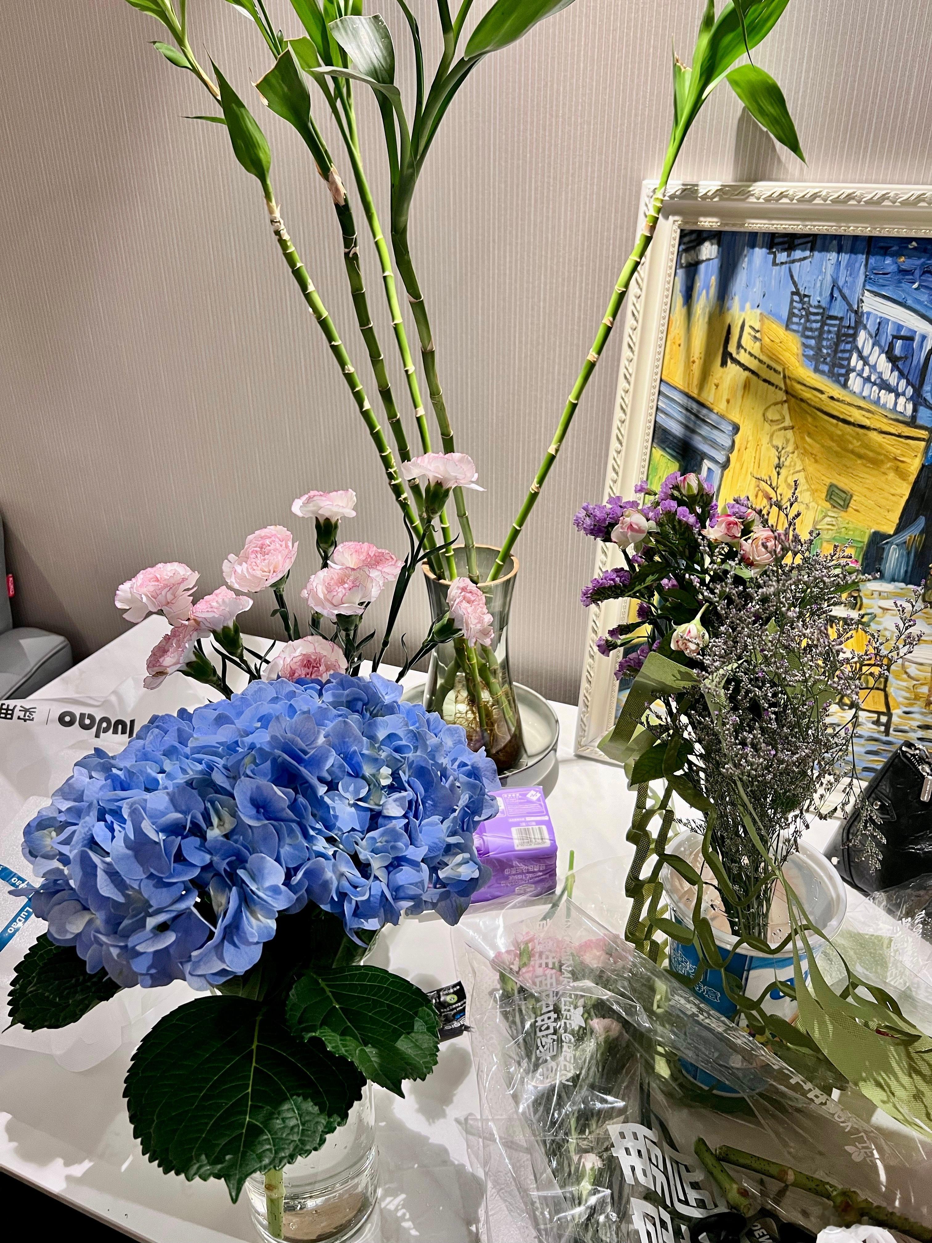 刚才在和学员聊这个话题呀，顺便感慨一下婚姻，本质上就是精准匹配你的报应你以为你嫁