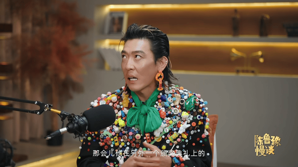 姜思达自曝采访外国明星被赶出去采访插曲太让人意外，姜思达用心筹备双语专访，本期待