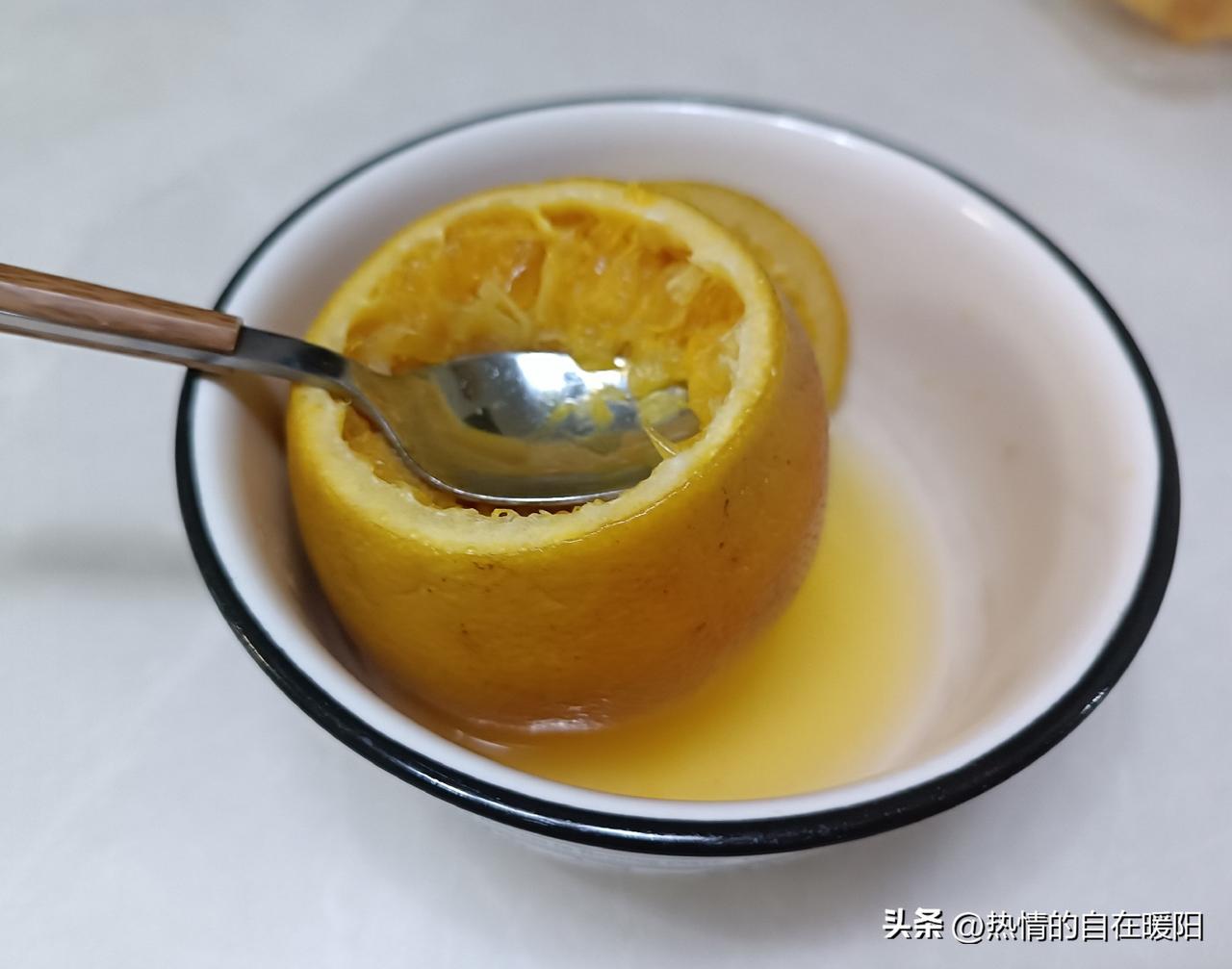 孙子深夜咳嗽，备好盐蒸橙子与雪梨水，养娃切勿盲从偏方

凌晨两点，两周岁的小孙子