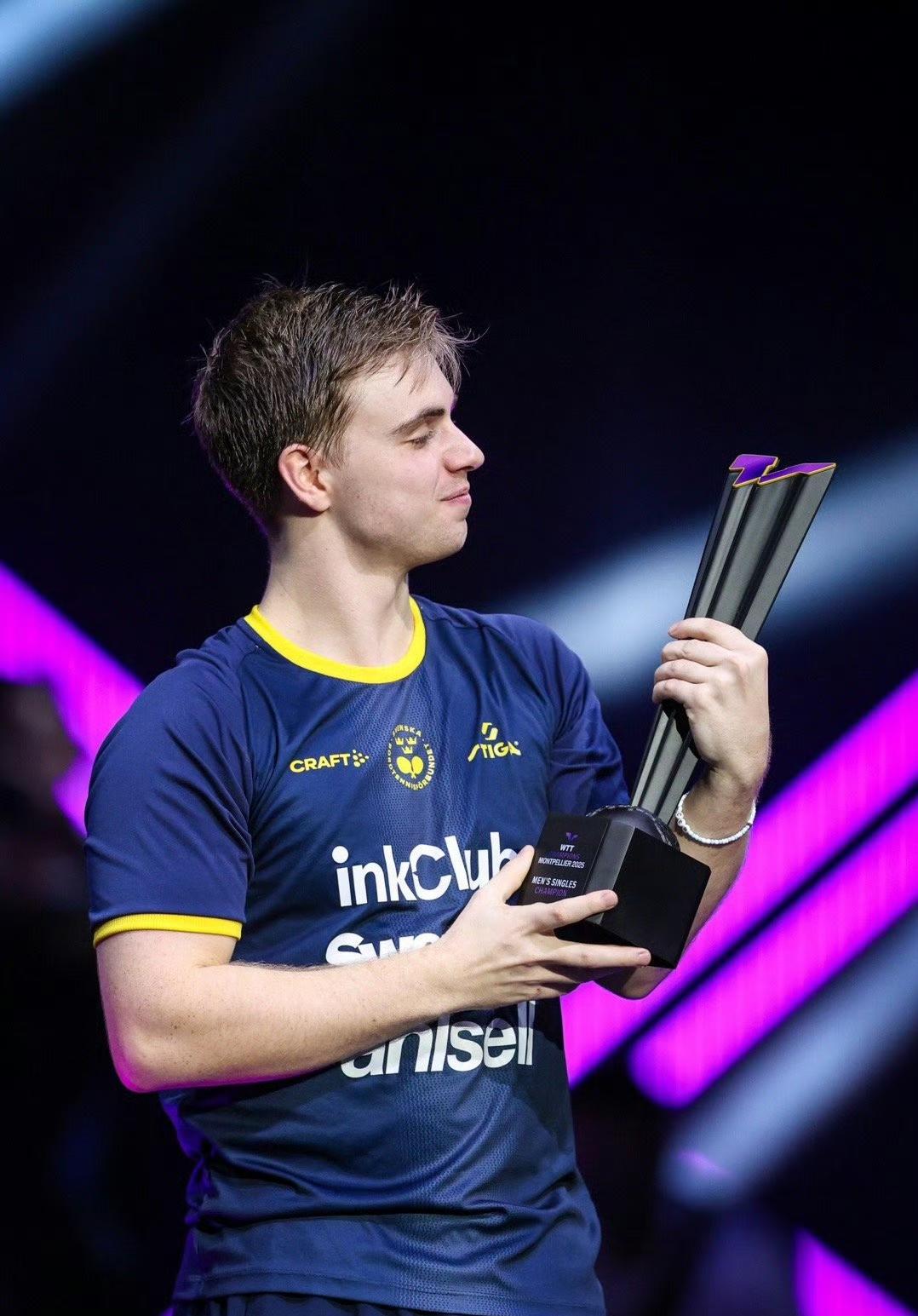 2025WTT香港年终赛
男单国乒四将入围法国竟然有三人参加!
2025年WTT