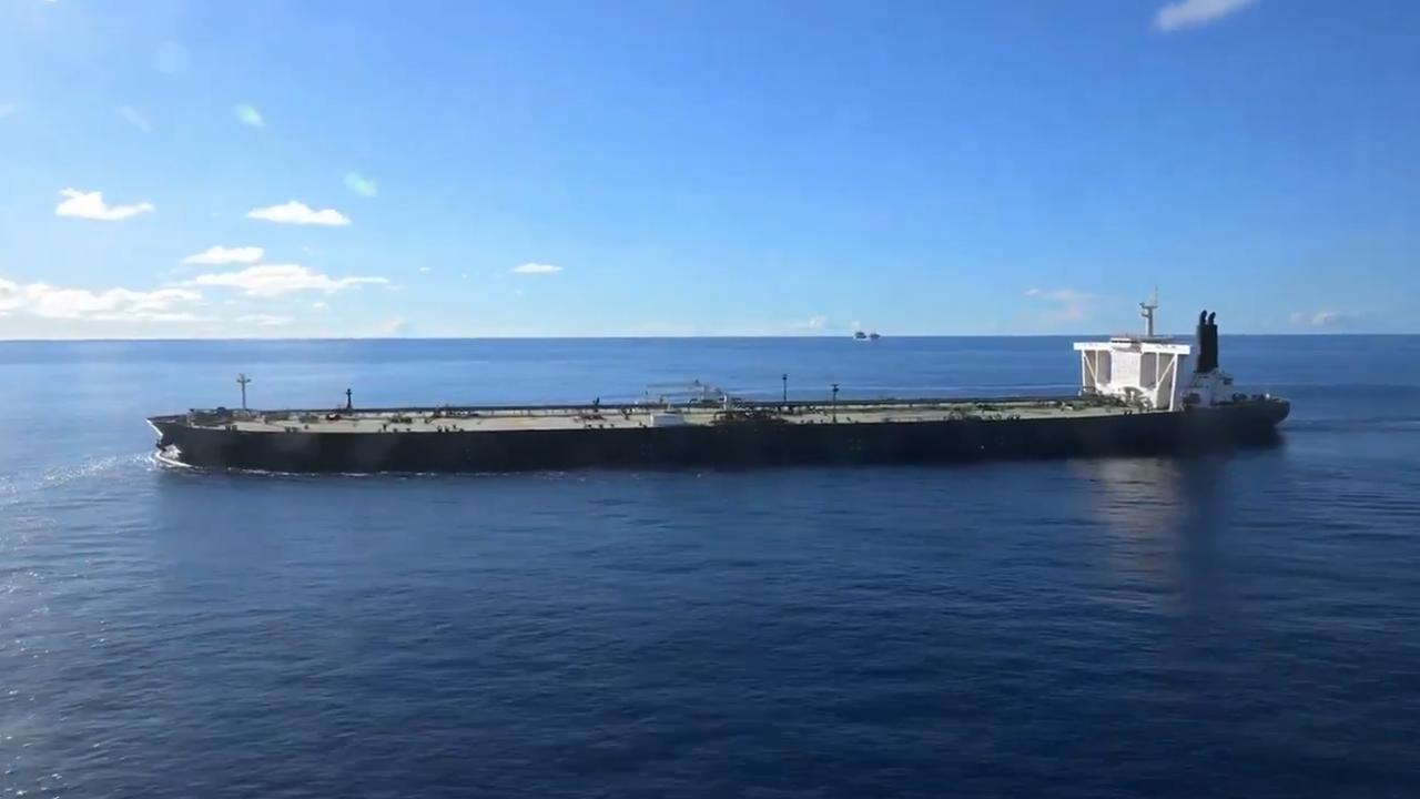 美军在印度洋拦截伊朗石油运输船，特朗普警告全球海上执法！

2026年4月23日