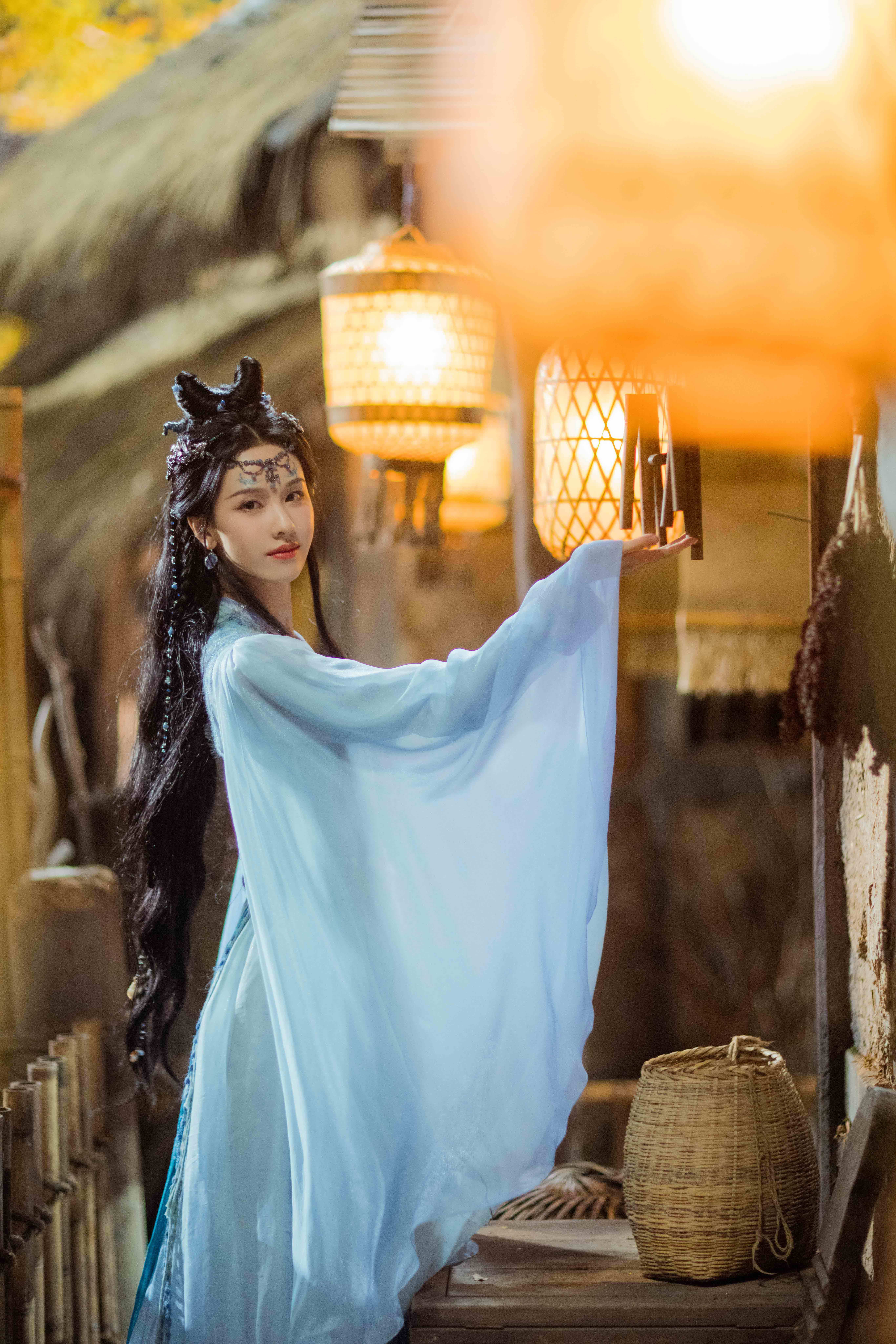 陈都灵雾妄言之有狸雾妄言的「雾料」bot🤲🏻随机捕捉到认真又美丽的雾妄言大人