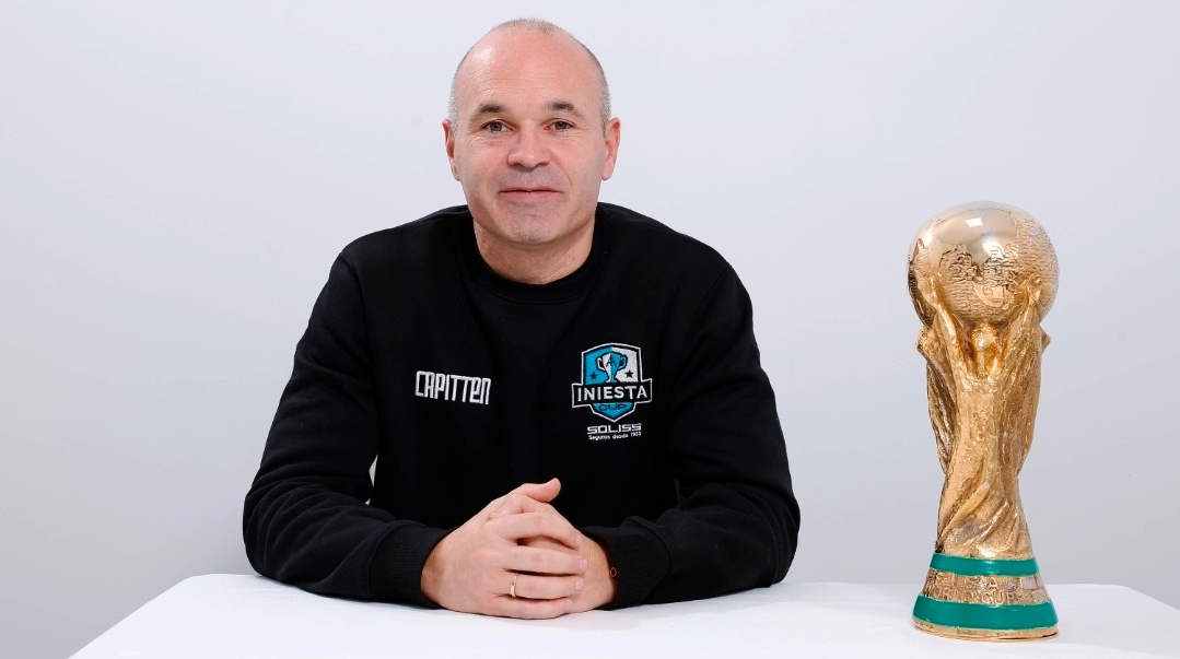 伊涅斯塔：佩德里并非我与哈维合体；梅西未来说不定回巴萨在接受《马卡报》专访时，伊