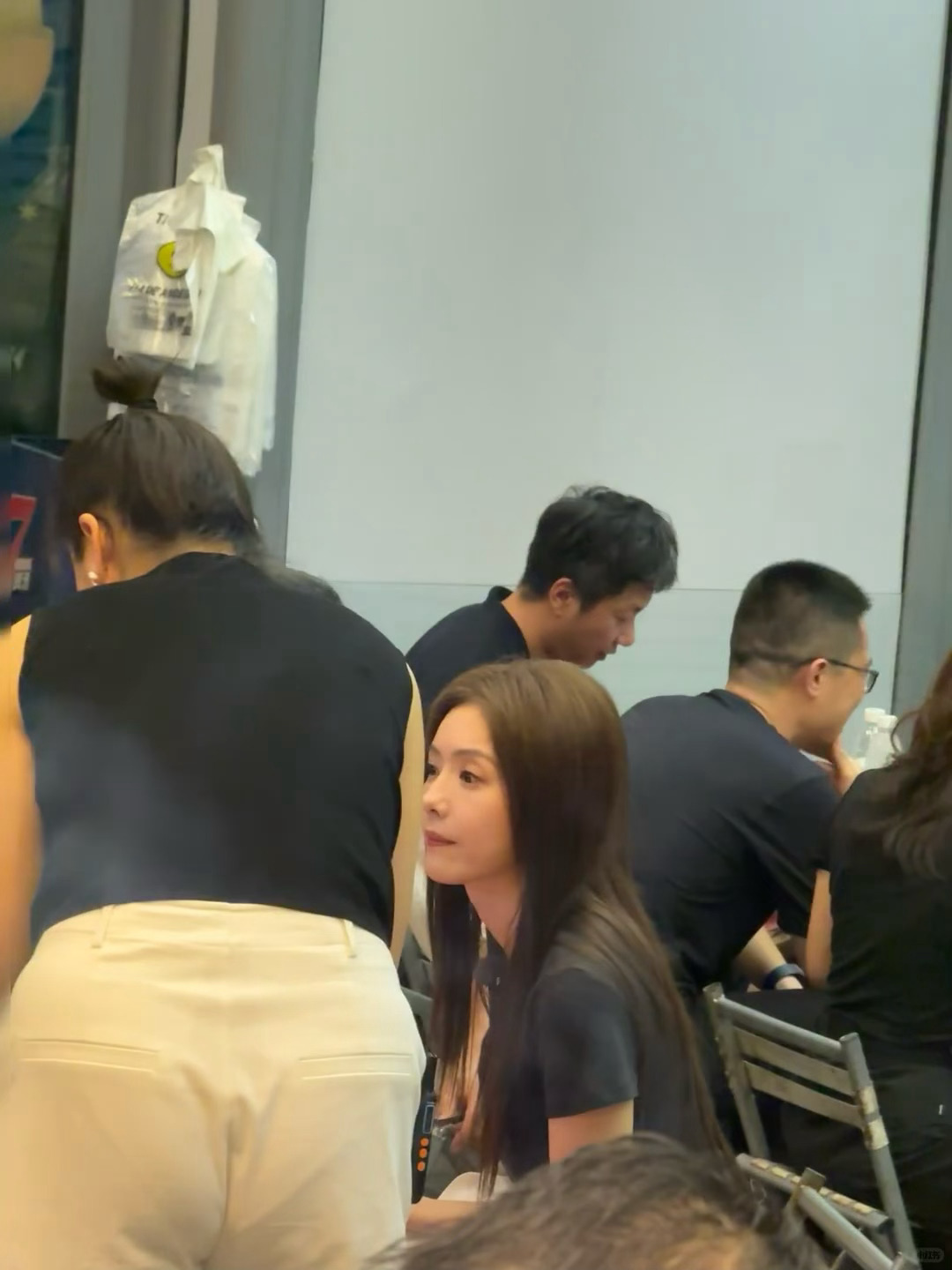 蔡文静和闺蜜到底有多吵蔡文静担心自己吵到观众哎呀我不中了蔡文静咋这么有意思，和朋
