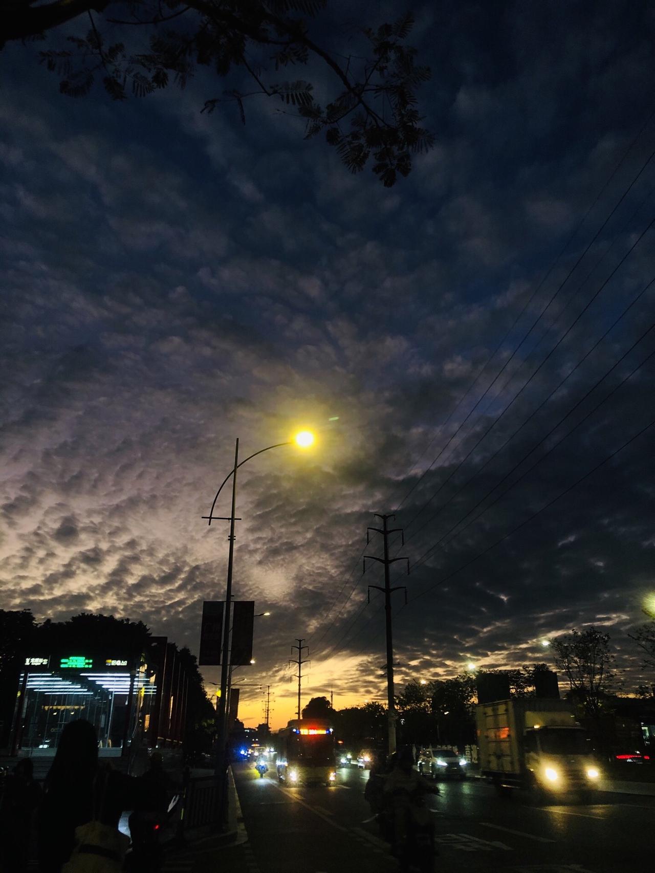 落日晚霞 天空照 无滤镜无特效 广州