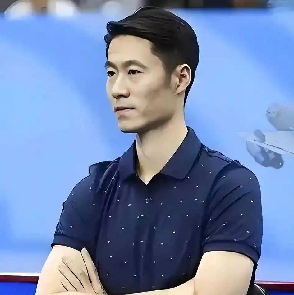 王励勤还能坐得住吗？
国乒男单到底怎么了
林诗栋一人能守住国乒男线吗?
今天凌晨