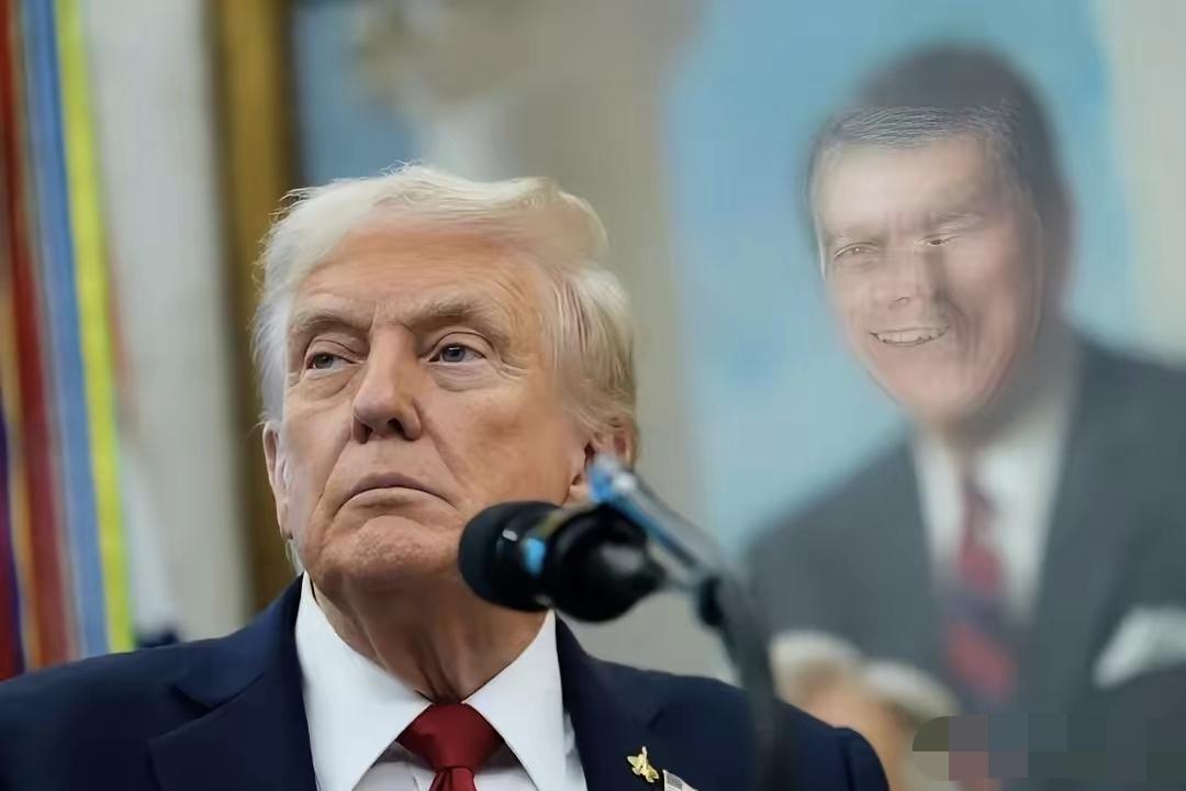 这也太强硬了～
美国人果然色厉内荏，打不通中方电话，正副总统分别喊话，希望给个机
