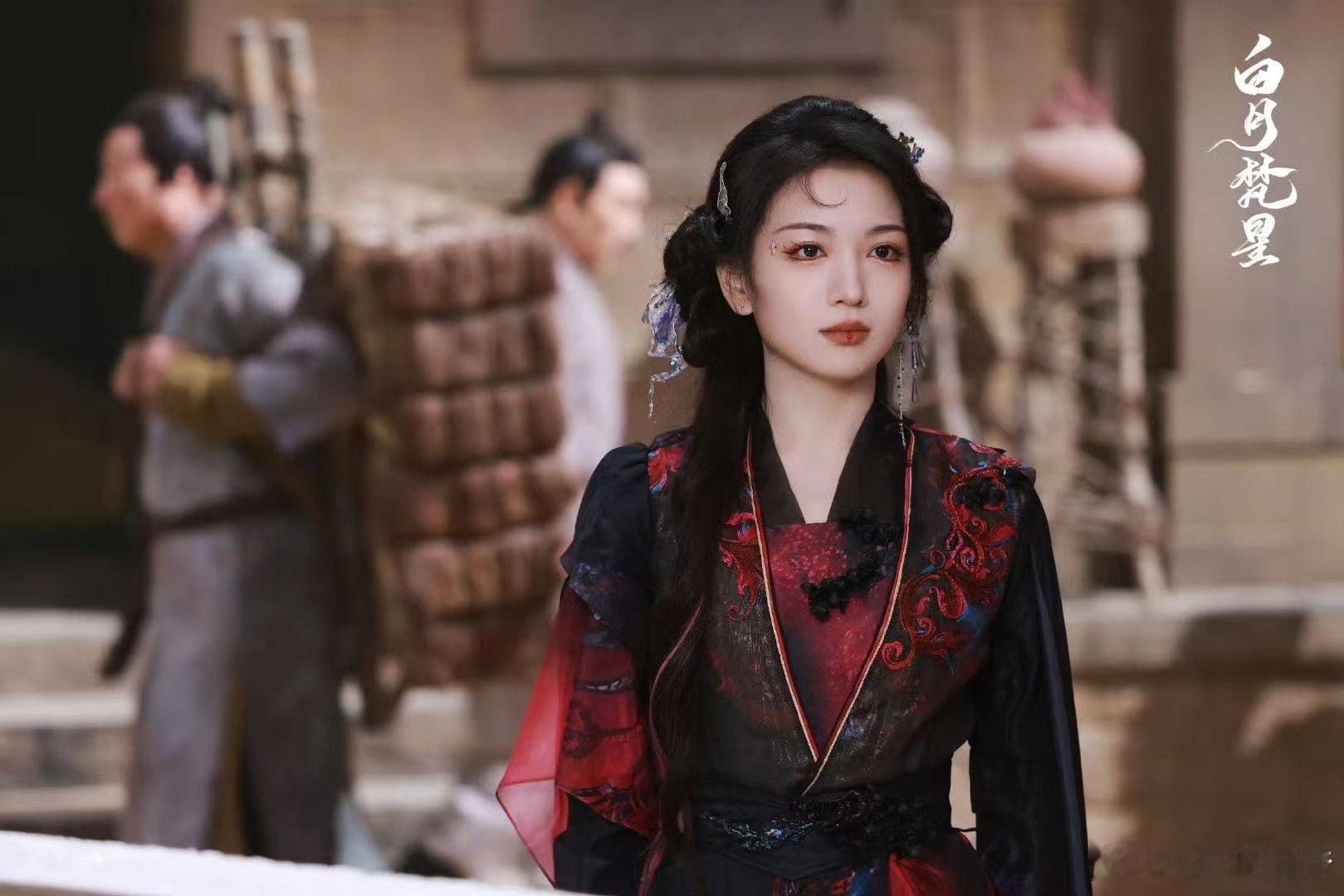 没人说代露娃演恶女这么带感啊  一定要让大家也来感受一下代露娃演的恶女多么带感，
