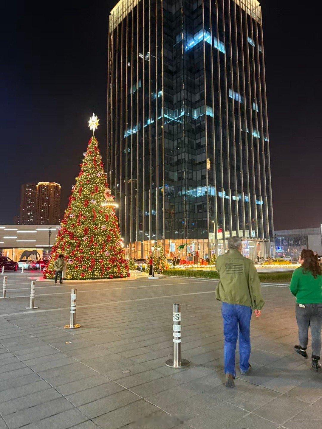 昨夜重庆国金中心金翠河粤菜。 