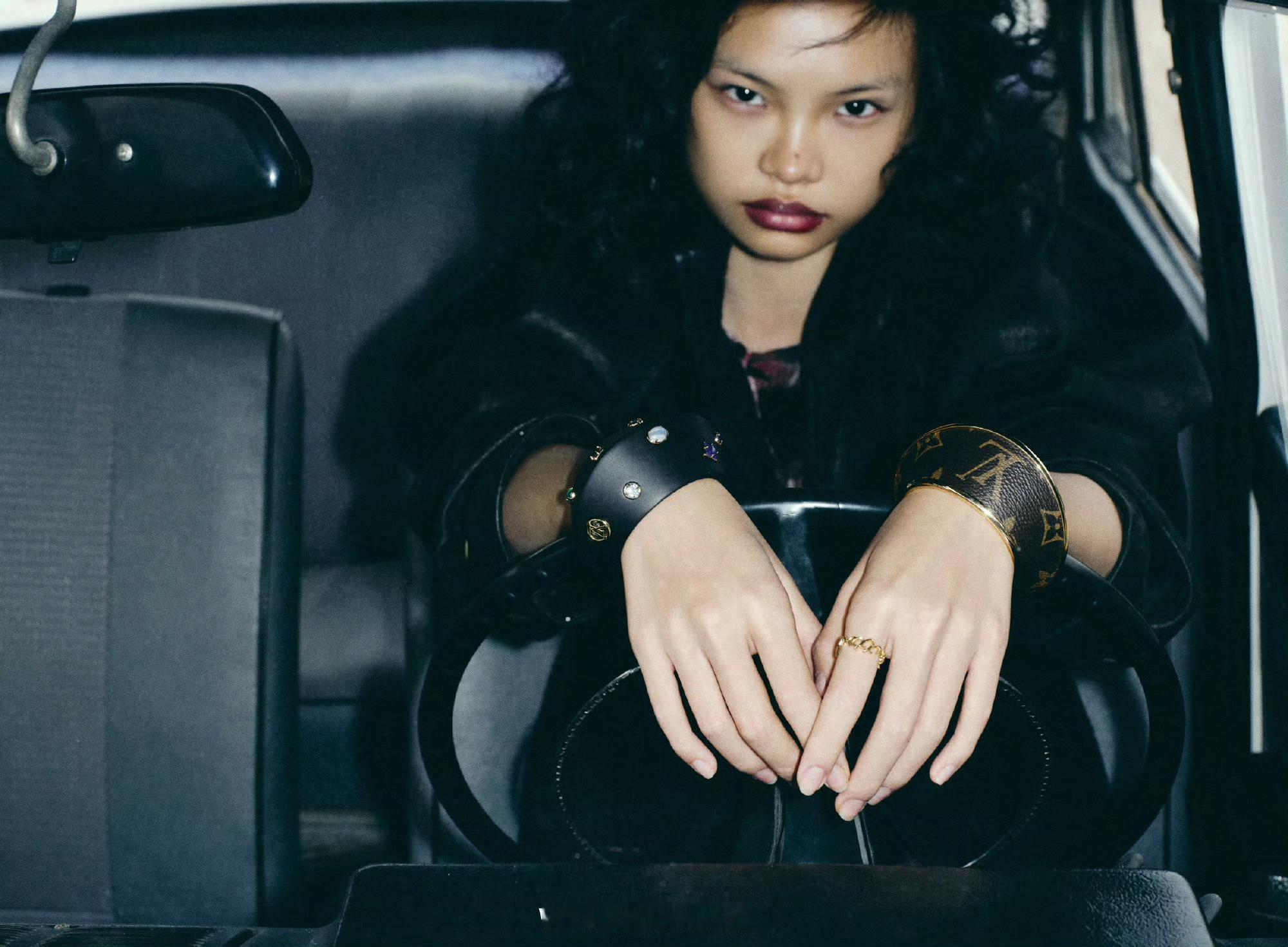 Wonderland末日狂花大片 