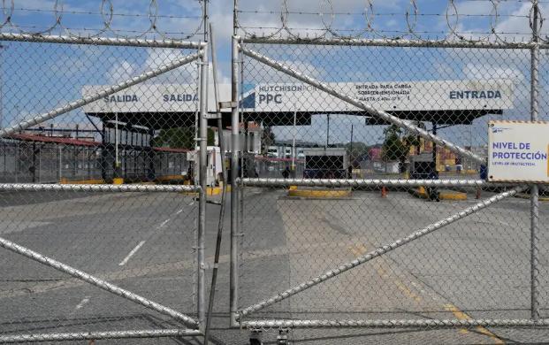 巴拿马直接明抢了：派人冲进2个港口驱赶中企人员，美媒幸灾乐祸。
 
不是商业纠纷