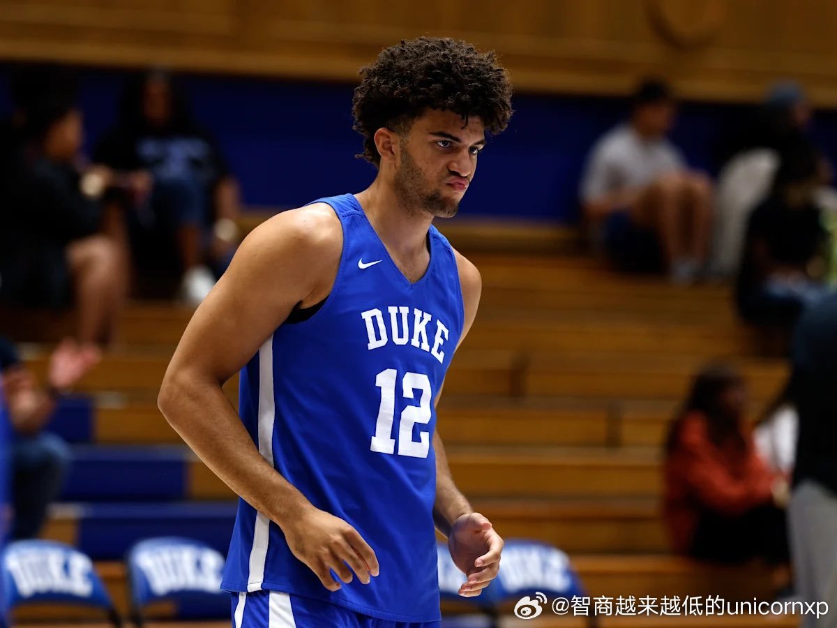 Cam Boozer大学季前赛首秀对阵中佛罗里达大学砍下33分12板4助NCAA