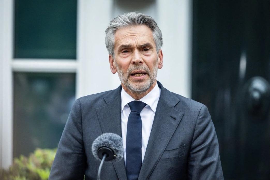 险！不明无人机闯入北约核武基地 交战后逃脱 F-35拦截失效

昨晚，荷兰沃尔克