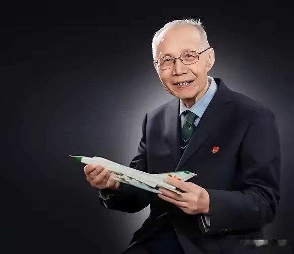 举国哀悼，这次是国士无双！5月31日21时11分，我国著名飞机空气动力学家、中国