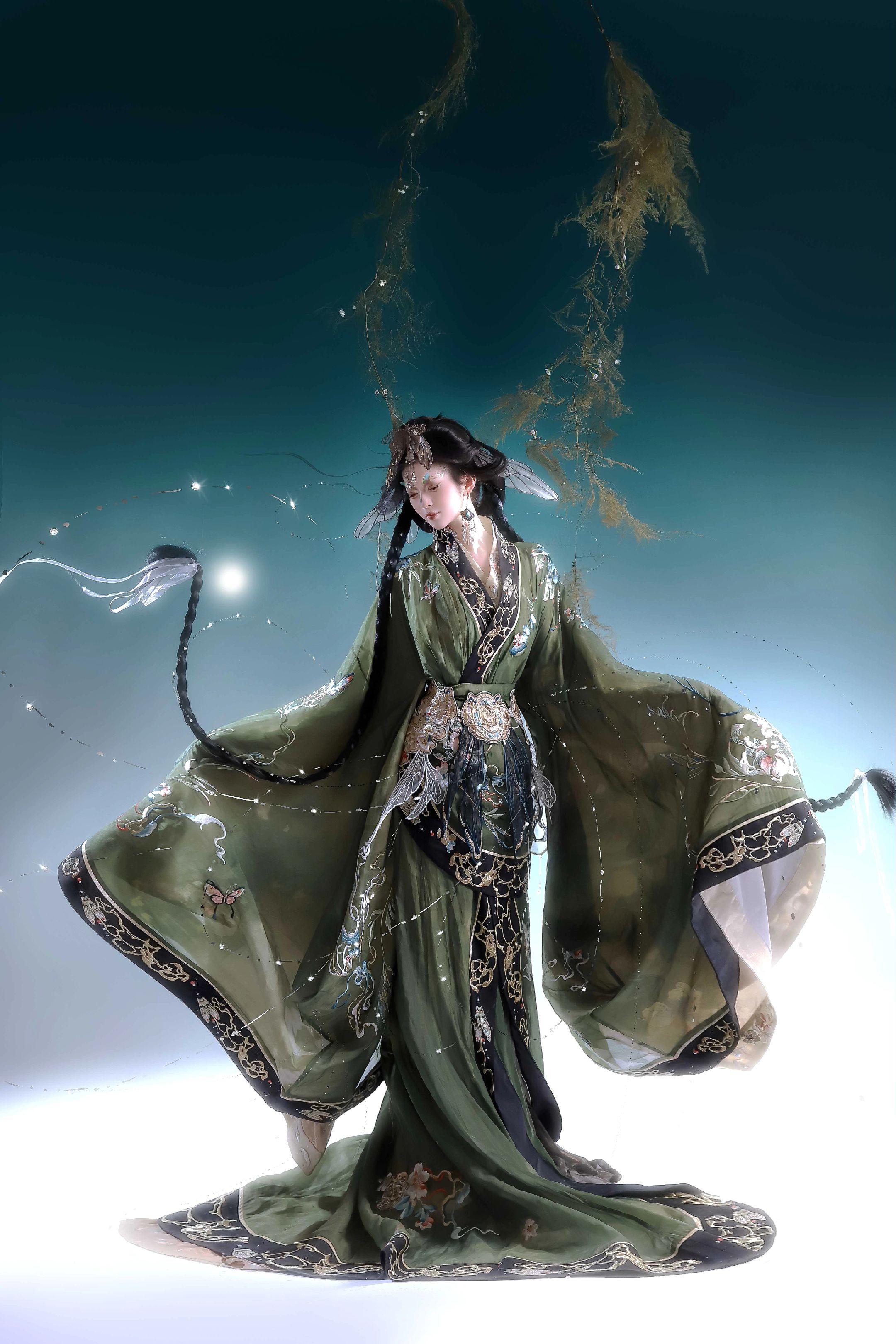 蝉女｜蝉蜕声声，孤影自怜。蝉拟人