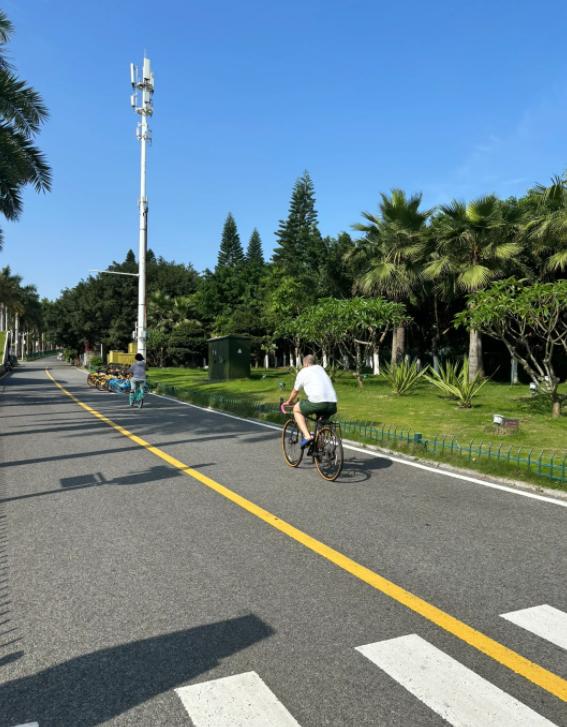 台风天请假1小时被罚1500？这公司太离谱
亲爱的朋友们大家好，我是海林小百科，