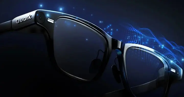 最强硬件装上最聪明助手，夸克 AI 眼镜接入千问