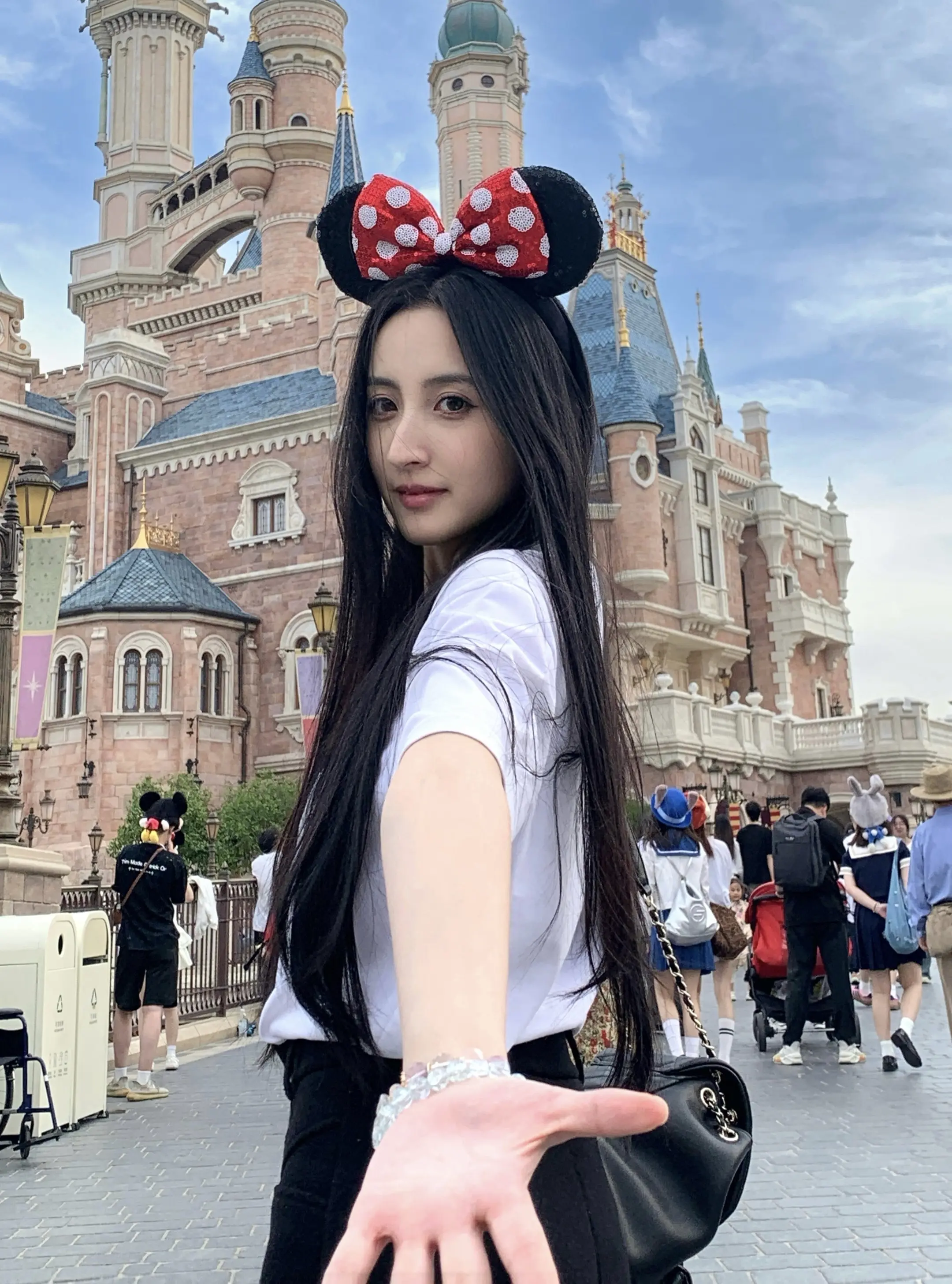 举起什么就拥有什么