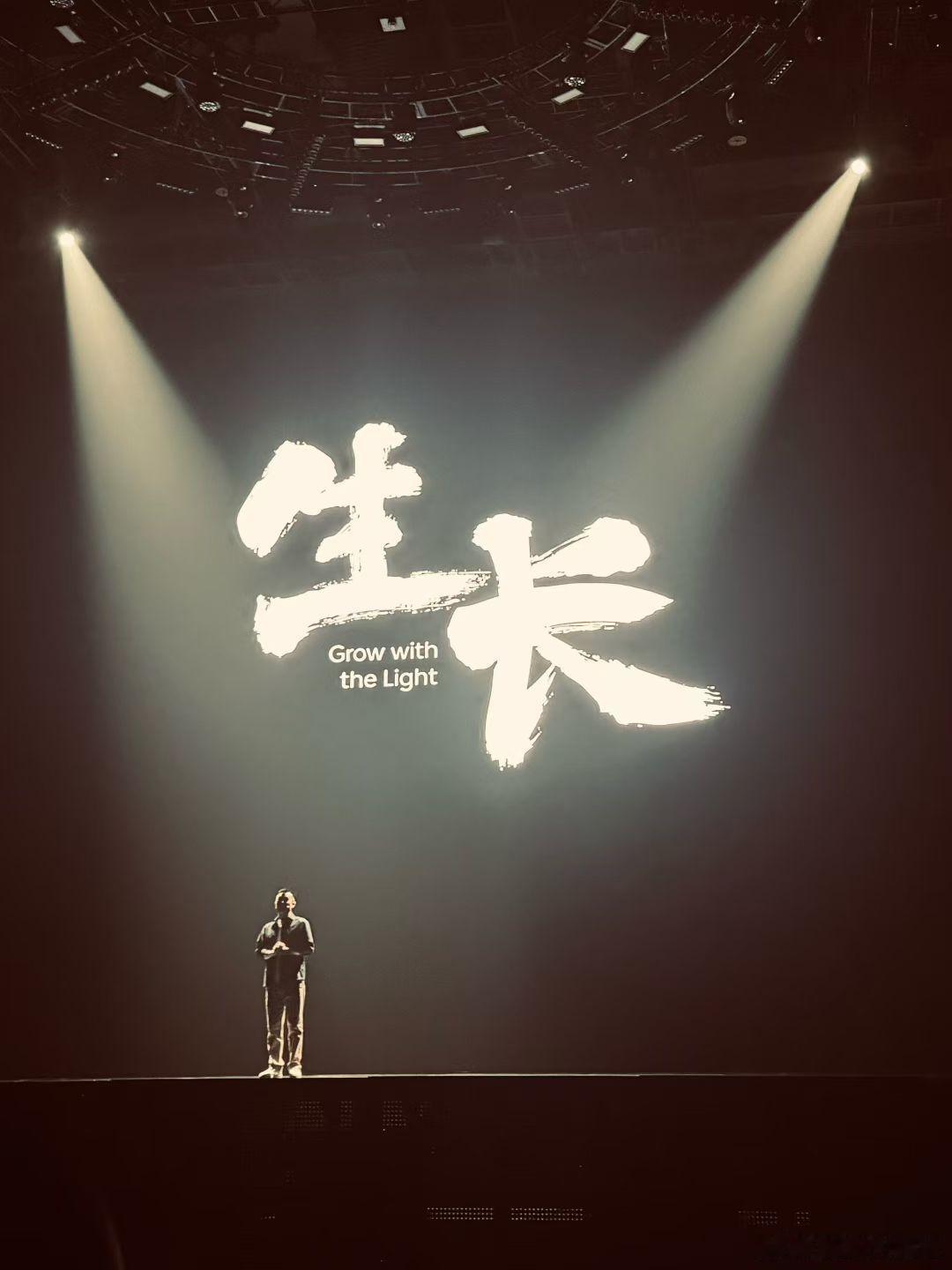 本周我们会迎来第130000台全新ES8的交付！感谢大家的支持！我们继续加电！ 