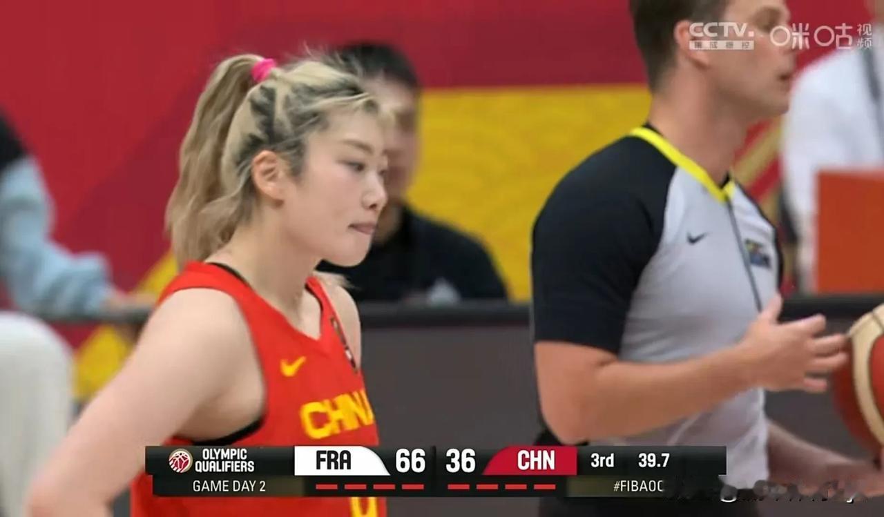 李梦太强了！李梦因表现太好而冲上热搜。

奥运女篮资格赛-中国赛区，李梦场均19