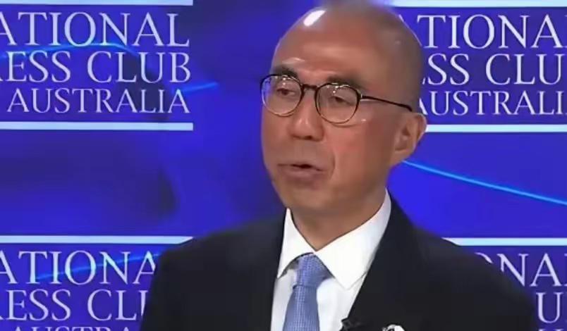 日本驻澳大利亚的大使铃木量博：中国没有资格当大国，现在世界把中国捧得太高了。
这