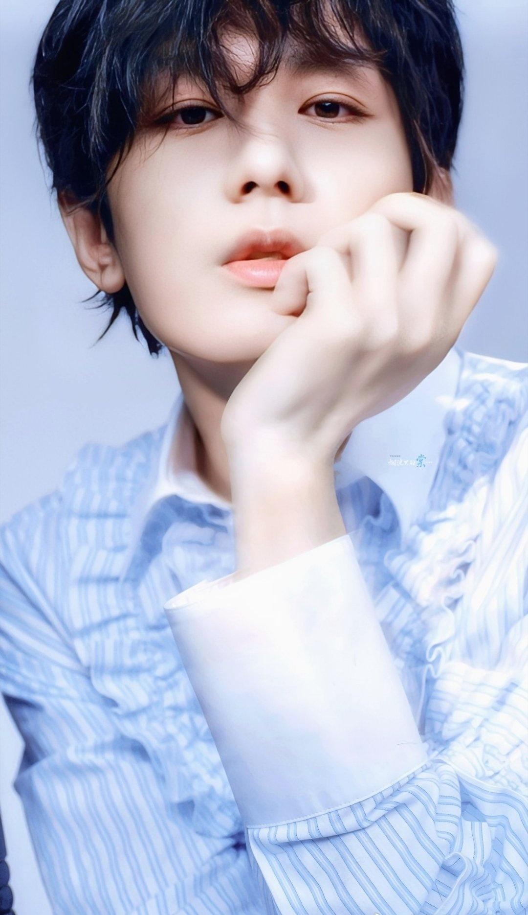 电视剧两京十五日[超话]成毅春日少年妆 每天爱你多一些！ ​​​