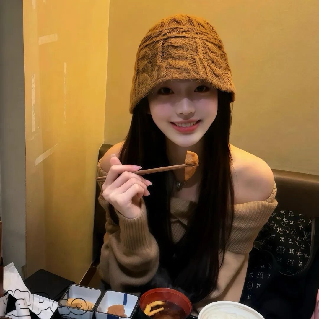 𝖒𝖞 𝖑𝖎𝖋𝖊 🍝🍷ིྀ🥂敬生活里的黯淡，也敬人间的璀璨，愿好