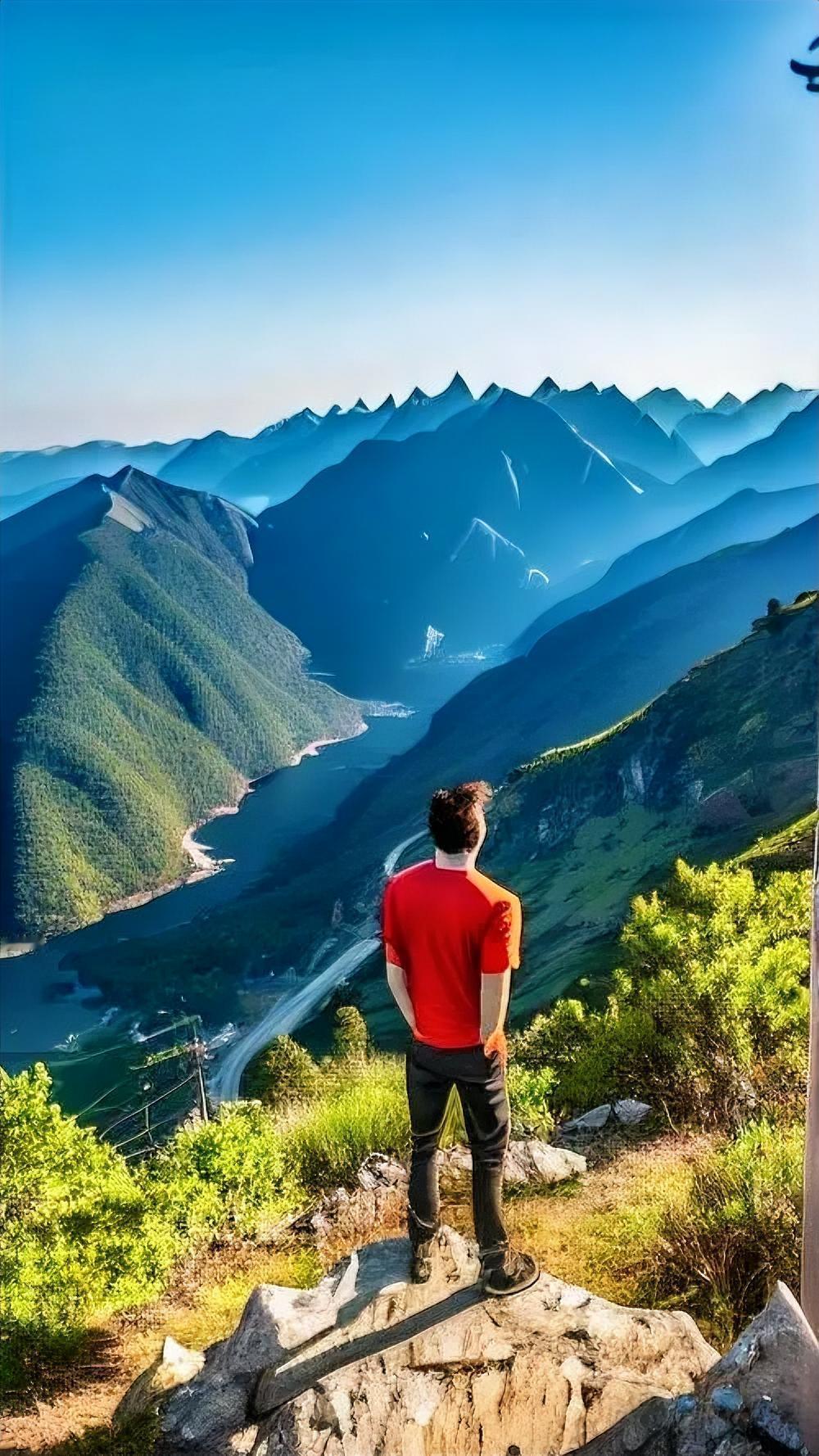 少栽"跟头"当学会"五不要"

一，不要浪的虚名。
虚名不值半毛钱，只会浅尝辄止