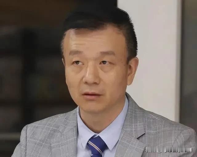 模仿于北辰的语气说几句话：

1.就算登陆了，找到我了，我把门锁上，不给你开门，