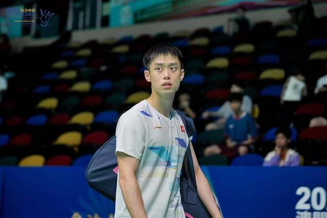 吴英伦🇭🇰 21-18、16-21、21-16 🇮🇳基兰下轮对手：法汉?