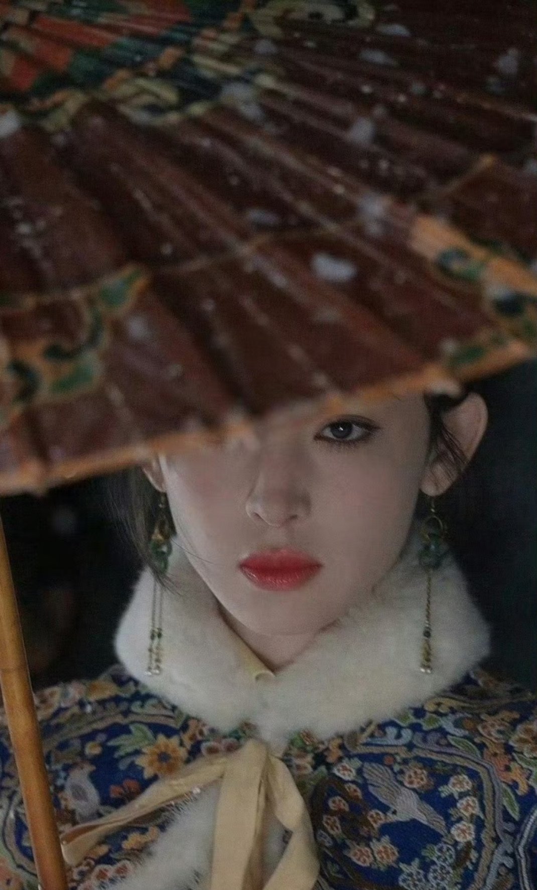 娜扎新剧叫善宝但不是善茬 明天12点一起不见不散 