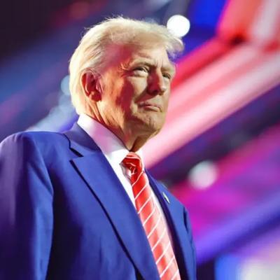 🌙特朗普就是特朗普！他周三在瑞士达沃斯世界经济论坛年会上，演讲一开口就炸场，这