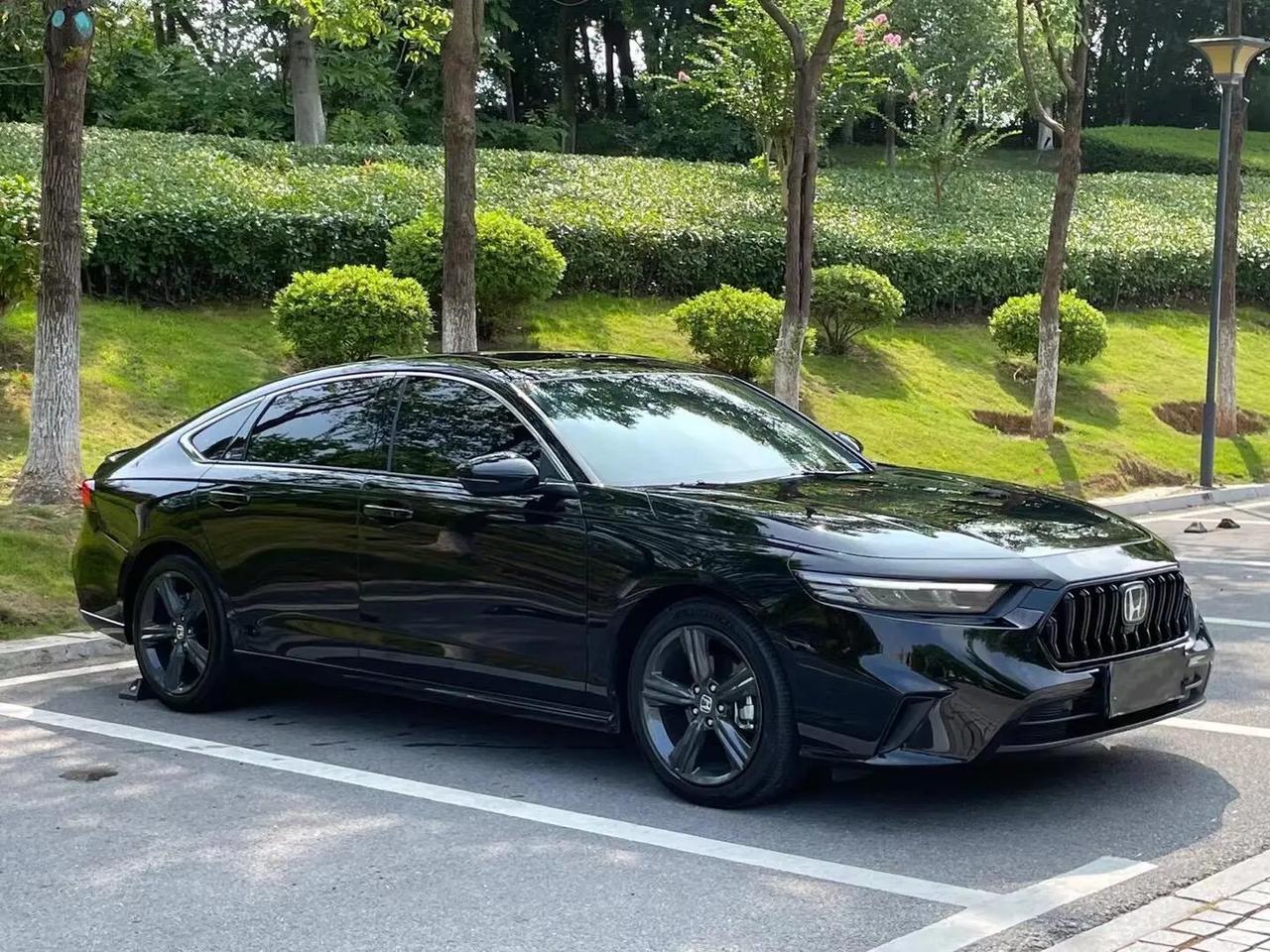 2020款260TURBO精悦版，新车指导价20.29万，现在二手8.5万左右能