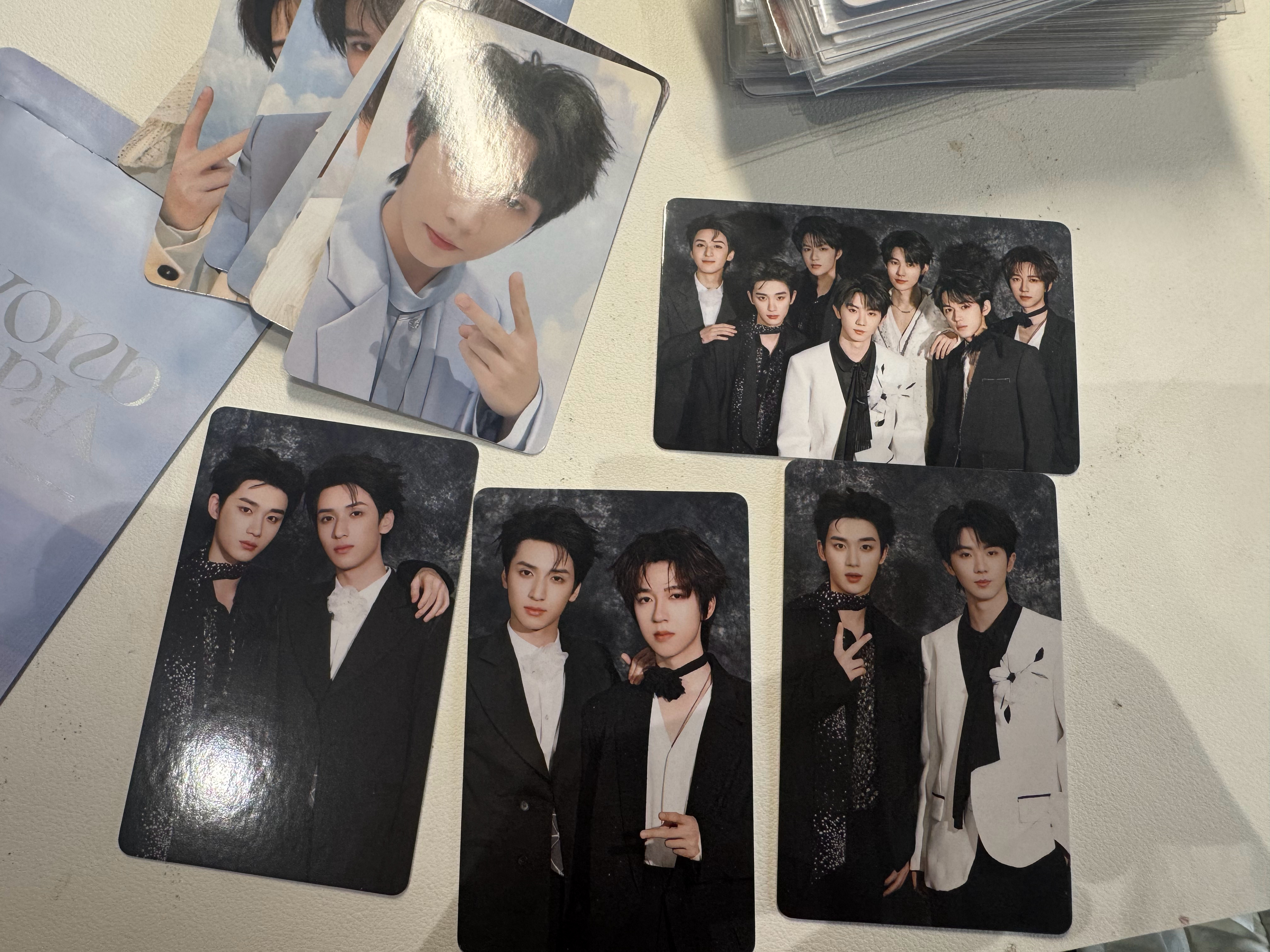 从白天拆到晚上捅了文轩翔霖的窝还连带出了祺鑫然后就脑子热继续拆了所有的未拆卡包还