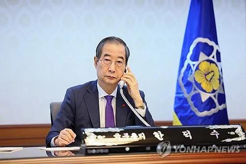 12月15日，韩国代行总统职权的国务总理韩悳洙与美国总统拜登通电话，重申韩美同盟