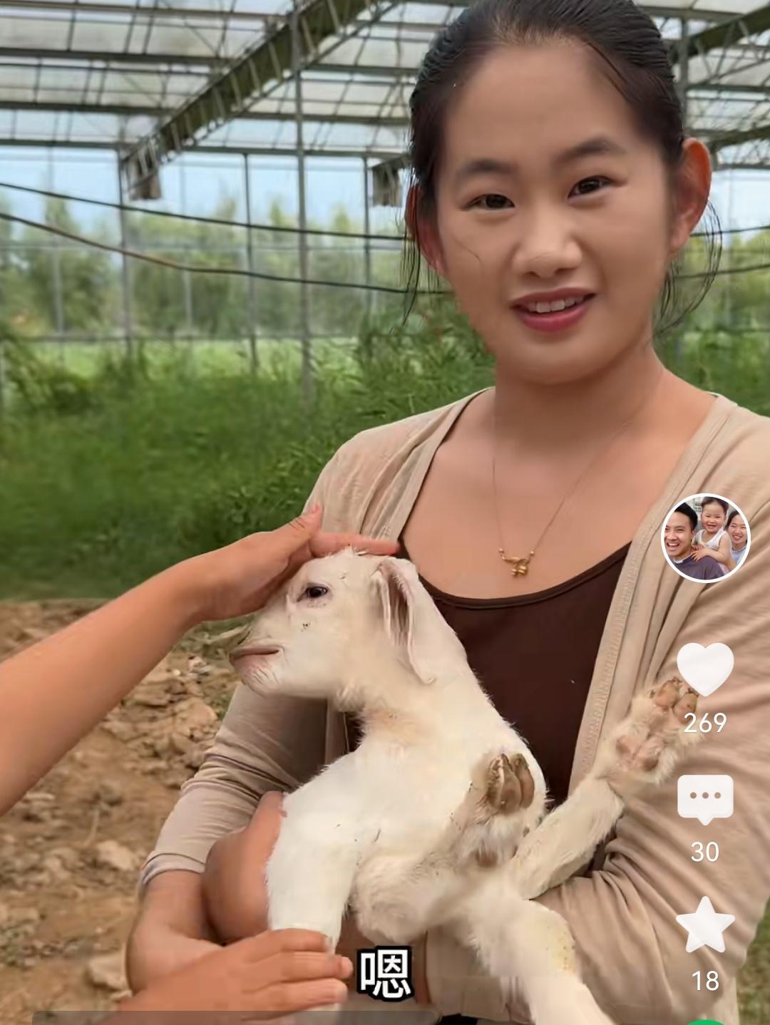 小康家里喜提调皮新成员！他到处认妈妈萌翻一家人
 
小康的大腮帮子更新视频，家里