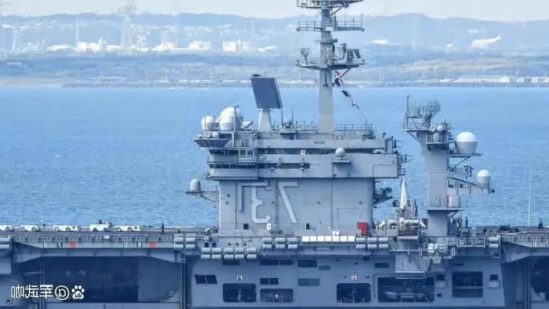 美军彻底急了！东部战区亮出台海实弹演训高清画面：轰-6K低空掠过台岛海岸，歼-1