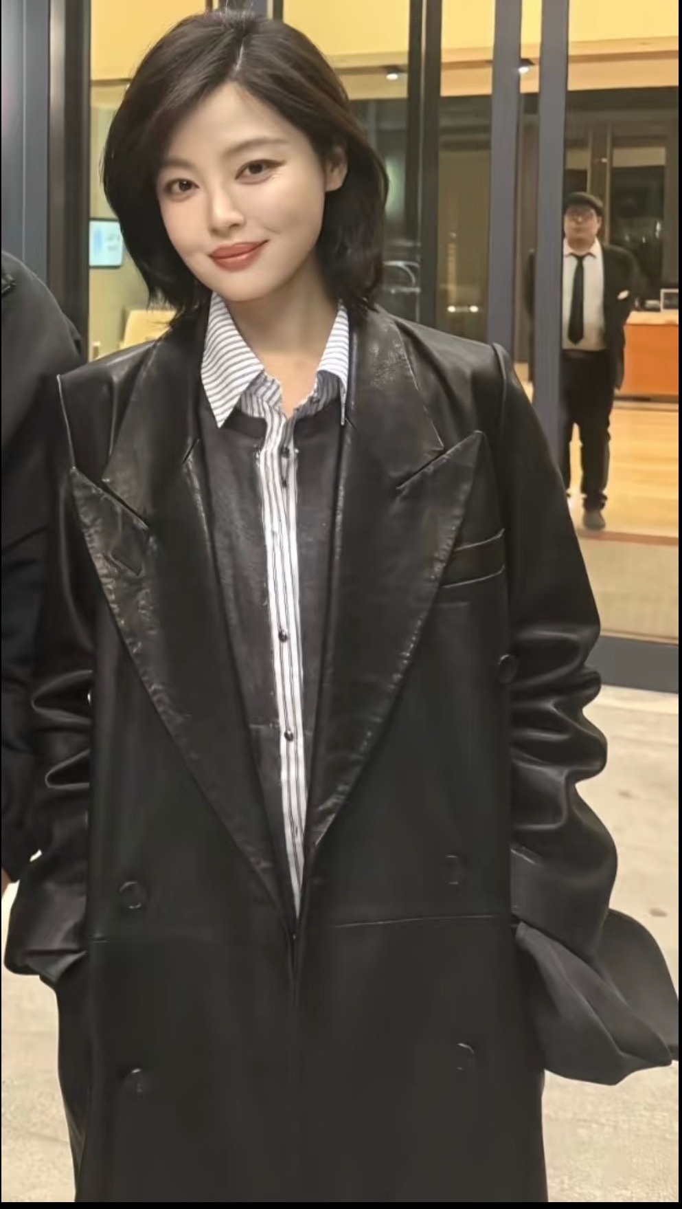 我勒个娘嘞，蕾子好有气质 
