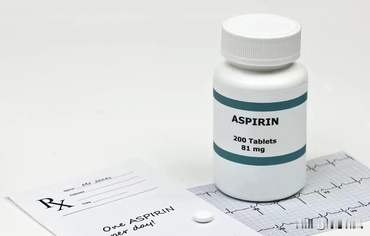 150万人香港研究：低剂量阿司匹林吃10年，整体癌症风险降低43%！
 
这项由