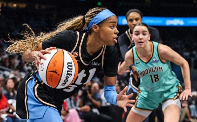 自由人0-2命悬一线，韩旭7分钟0分，WNBA翻盘全败