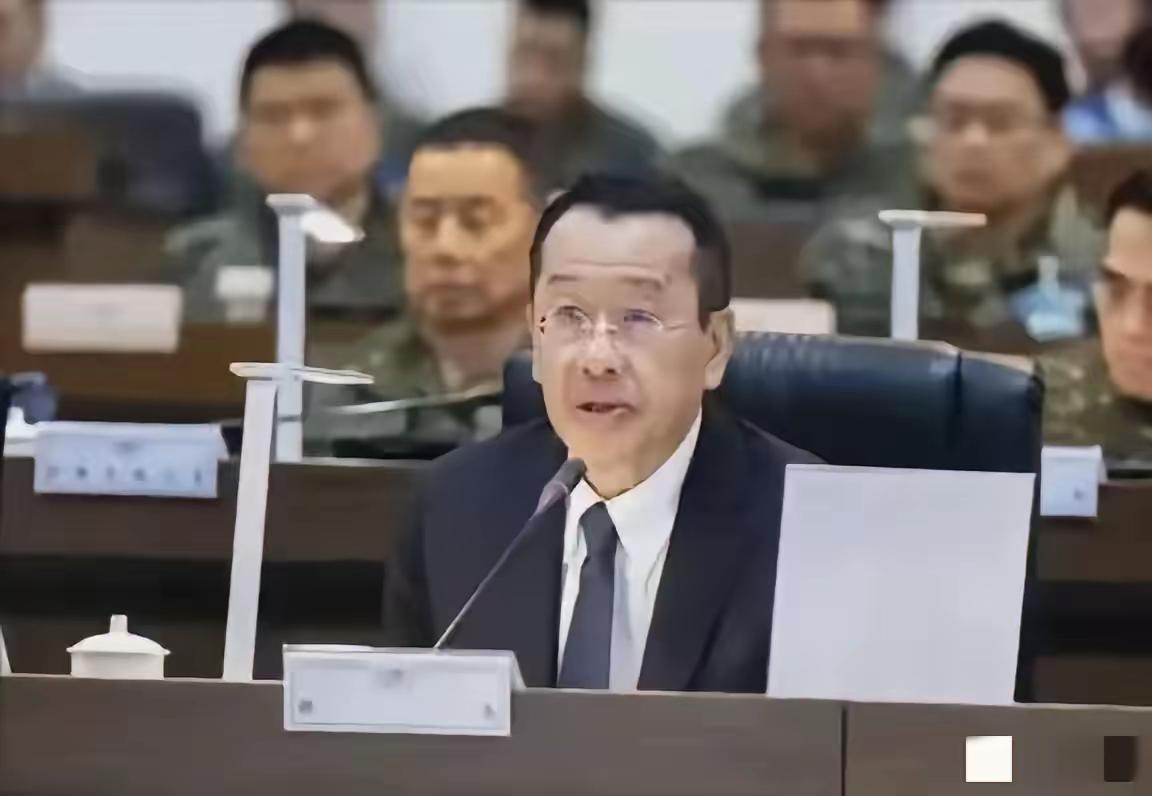 台湾要员曾放话：满足这三条件，台湾自动回归，第一实行“一国两制”，第二将所有的汉