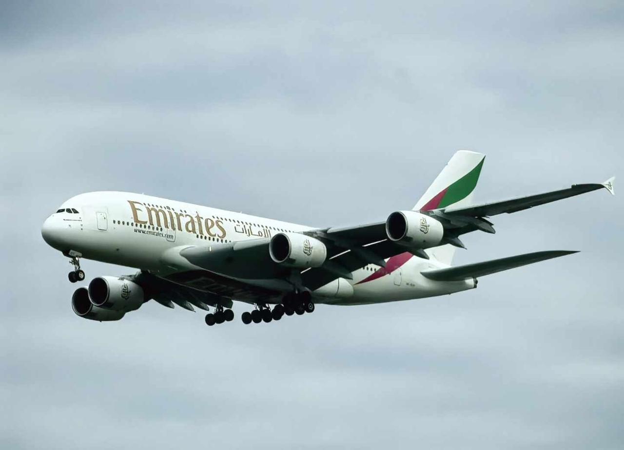 与新航A380错过😇意外看到阿航380😍
浦东机场✈️
9月13号两架A38