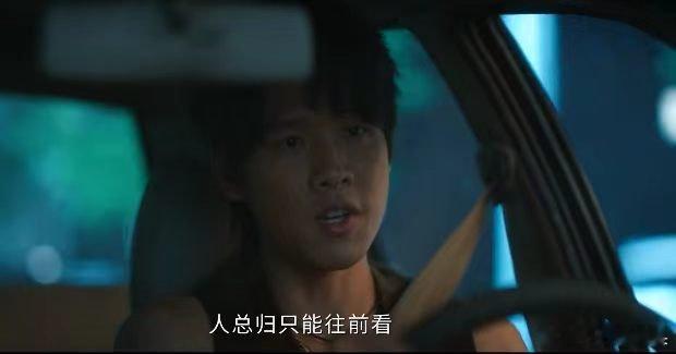 悍匪界来了个无关紧要的哲学家万万没想到劫匪还能出口成章，把抢劫现场变成知识讲堂，