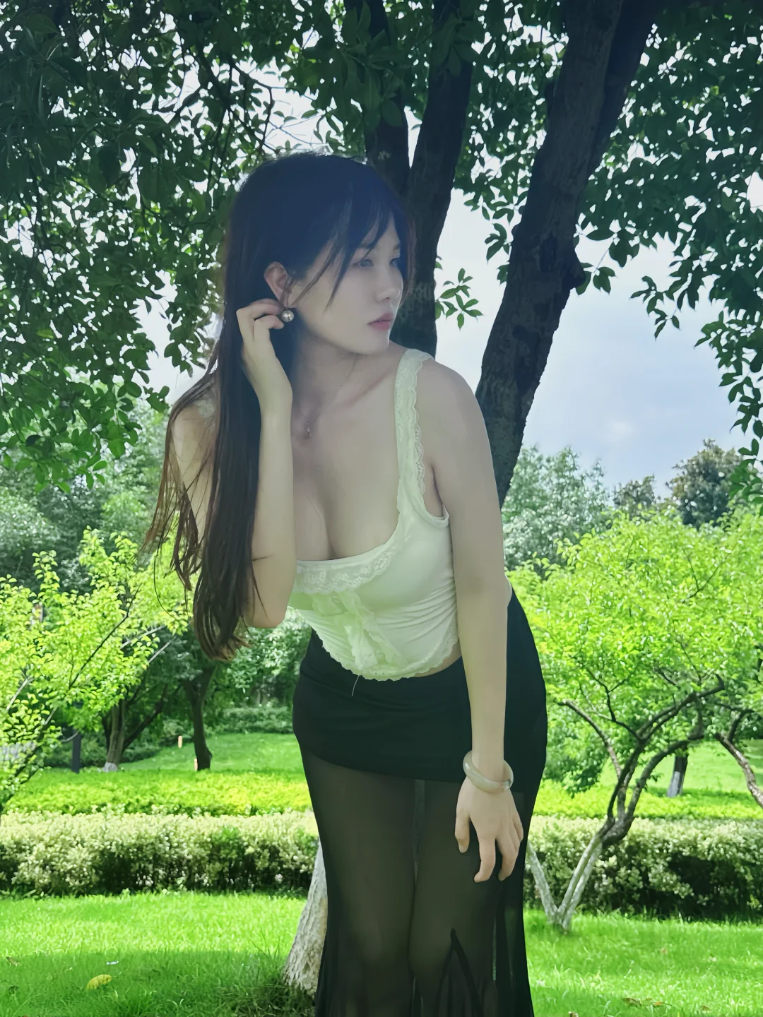 看相册吓一跳，感觉这张好“鬼”