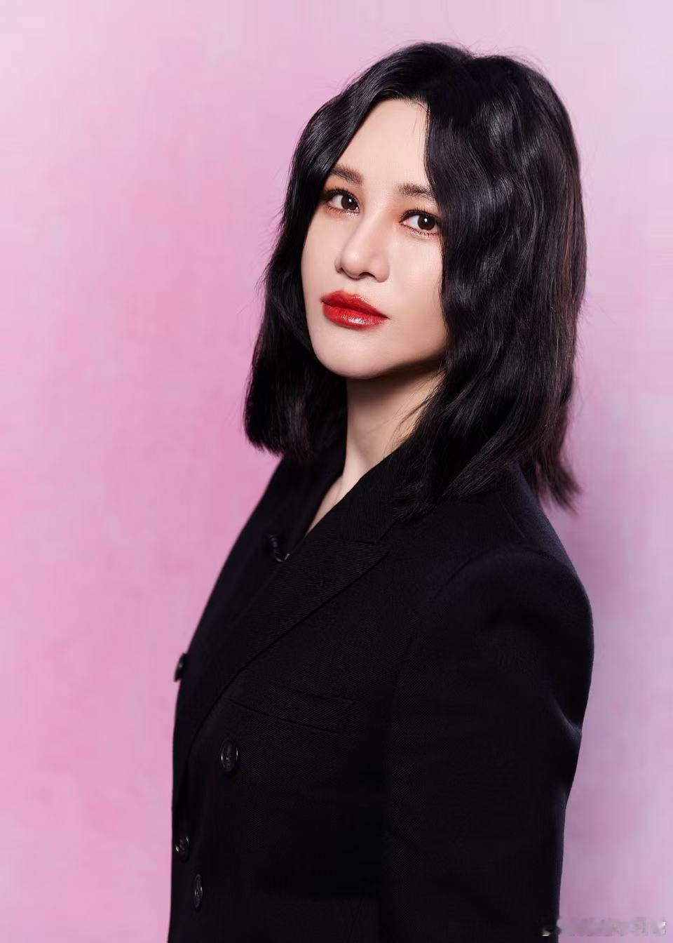 尚雯婕被张雪触动 尚雯婕的观察角度太绝了，没有停在表面，而是点出品牌出海最难的是