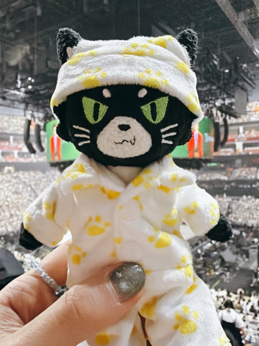 谢谢💚睡衣款太可爱了😍丁禹兮xicreateftyou演唱会