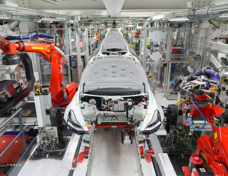 特斯拉被曝曾拆解中国电动汽车特斯拉前高管首次公开承认，公司曾通过拆解中国电动汽车